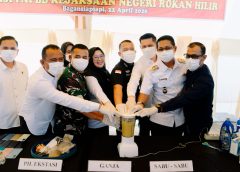 Sinergi Pemkab dan Kejaksaan, Wabup Rohil Hadiri Pemusnahan Barang Bukti di Kejari